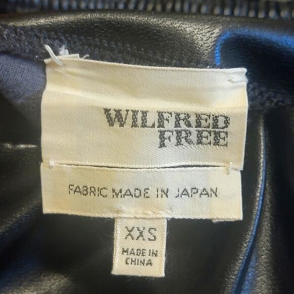 Aritzia Wilfred Free Vegan Faux Leather Black Skinny Legging Pant Chic Size XXS - Picture 12 of 13